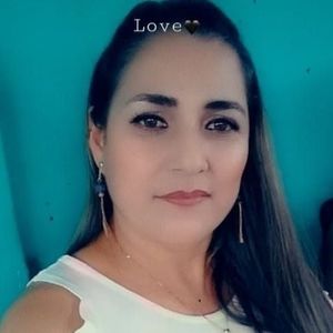 Meet your Posher, Yaneth